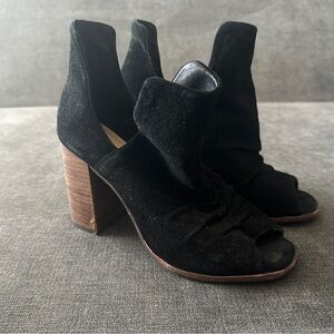 Kristin Cavallari Chinese Laundry Elegant Black Women's Heeled Shoes size 6.5